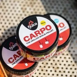 Fjuka Baits Fjuka Carpo Fluoro Drilled Pellets -Vaste hengels Verkoop 3226455Fjuka Carpo Fluoro Drilled Pellets 4